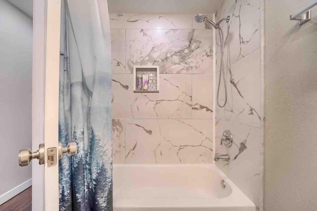 4Br Longmont Escape With Cold Plunge & Sauna - Pets Ok! Exterior photo